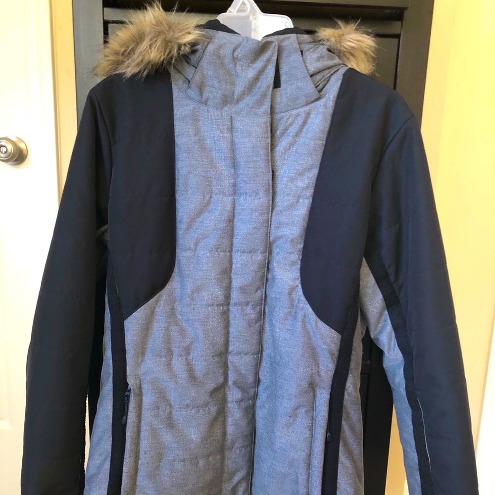 Gray & Black Body Glove Coat, Small